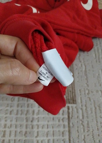 Nike Kırmızı Kapüşonlu  Sweatshirt - Görsel 6