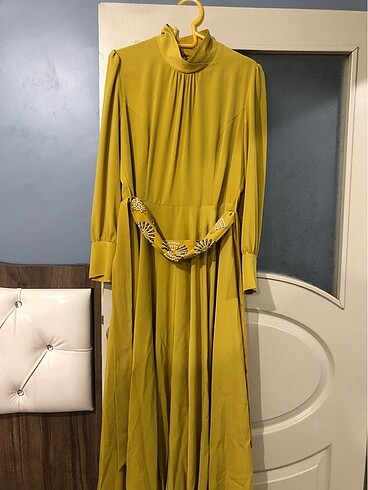 44 Beden Hardal sarı elbise