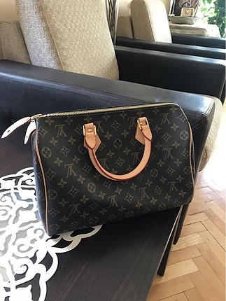 Louis Vuitton çanta