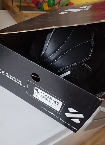 Çelik burunlu ayakkabı iş botu - Görsel 6