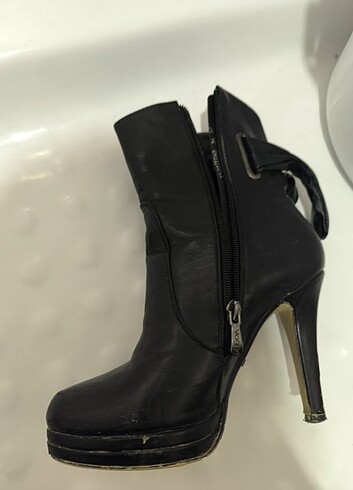 Topuklu ayakkabı - Görsel 12