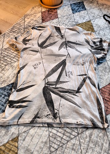 Bershka Marka 3D Baskılı Tişört - Görsel 4