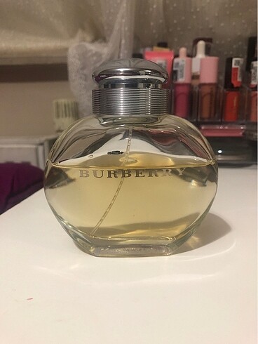 Burberry Burberry Klasik Bayan Parfümü Orijinal
