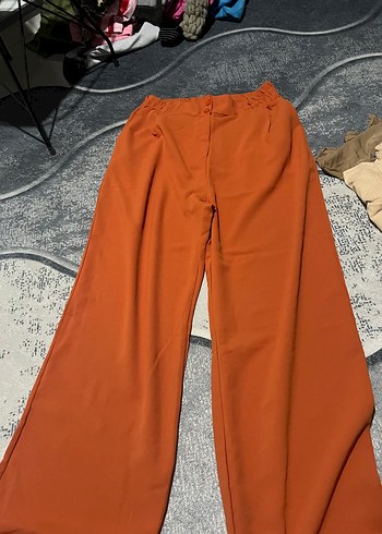Diğer Turuncu Genis Paca Pantolon