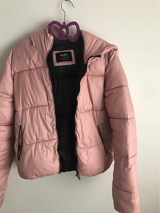 Bershka pembe mont