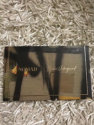 Nomad far paleti