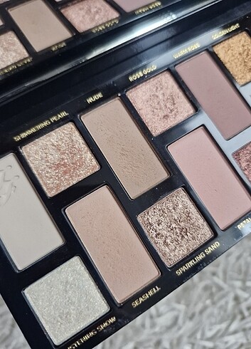  Beden Renk Too Faced far paleti 