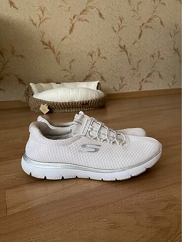 Skechers Ayakkabı