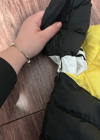 Sarı-siyah Kapüşonlu Erkek Çocuk Mont - Görsel 9