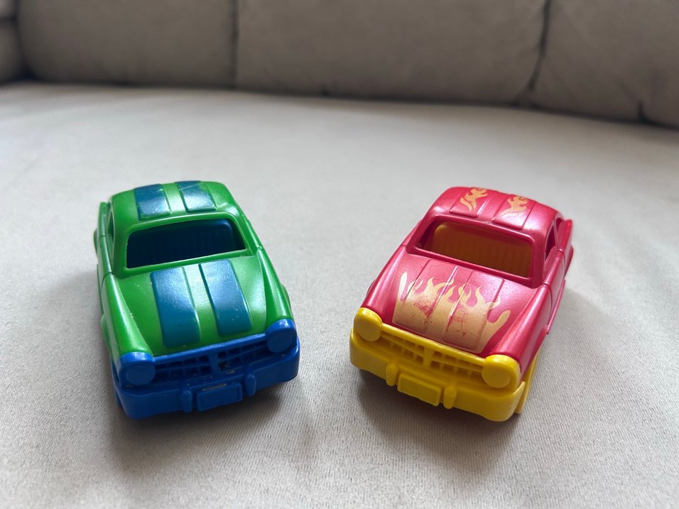 Renkli Oyuncak Arabalar ve Motosiklet Seti - Görsel 3