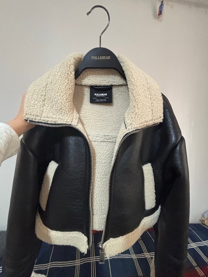 Kürklü Siyah Deri Mini Ceket - Görsel 3