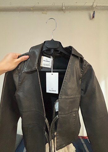 Kemer Detaylı Siyah Deri Kadın Biker Ceket - Görsel 2