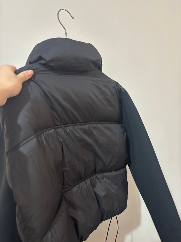 Siyah Fermuarlı Kadın Kışlık Mont - Görsel 3