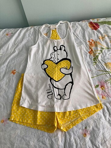 Winnie the pooh pijama takımı