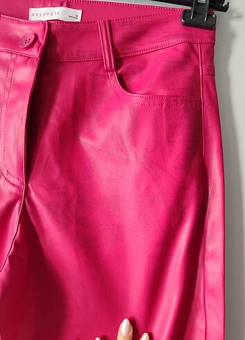 Pembe Deri Pantolon
