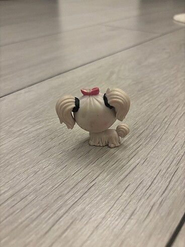  Miniş oyuncak