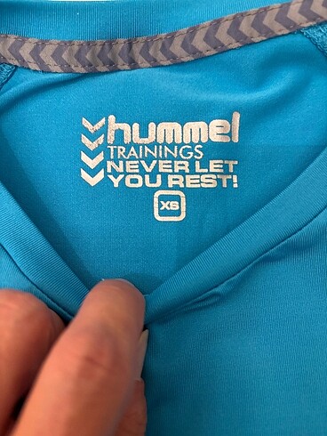 xs Beden Hummel tshirt