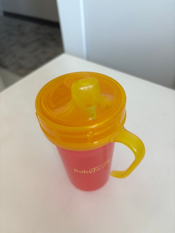 Renkli BabyTean Bebek Bardağı - Görsel 2