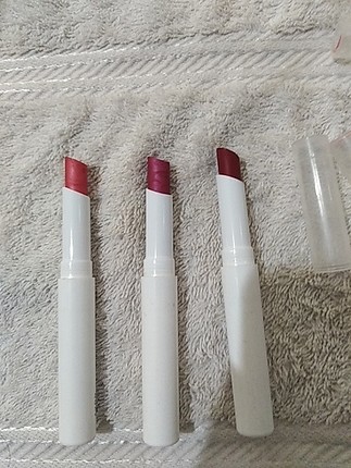 Avon Ruj 