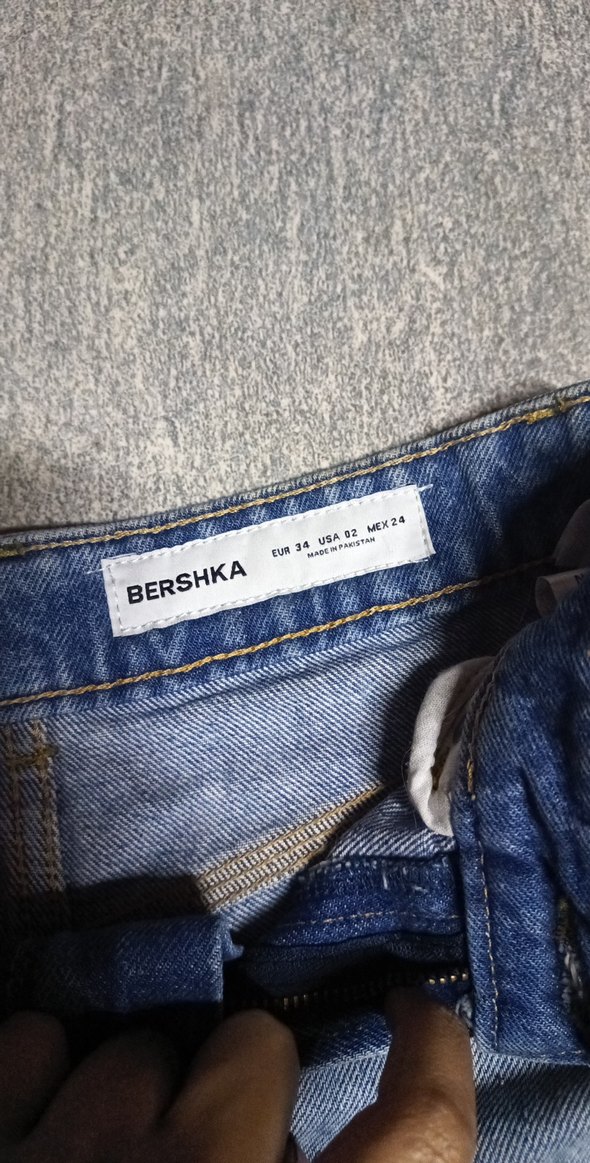 Yırtık Mini Mavi Kot Şort - Görsel 2