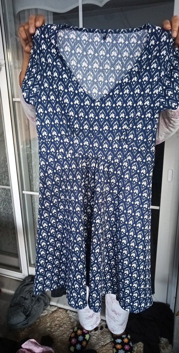 V Yaka Lacivert elbise - Görsel 2