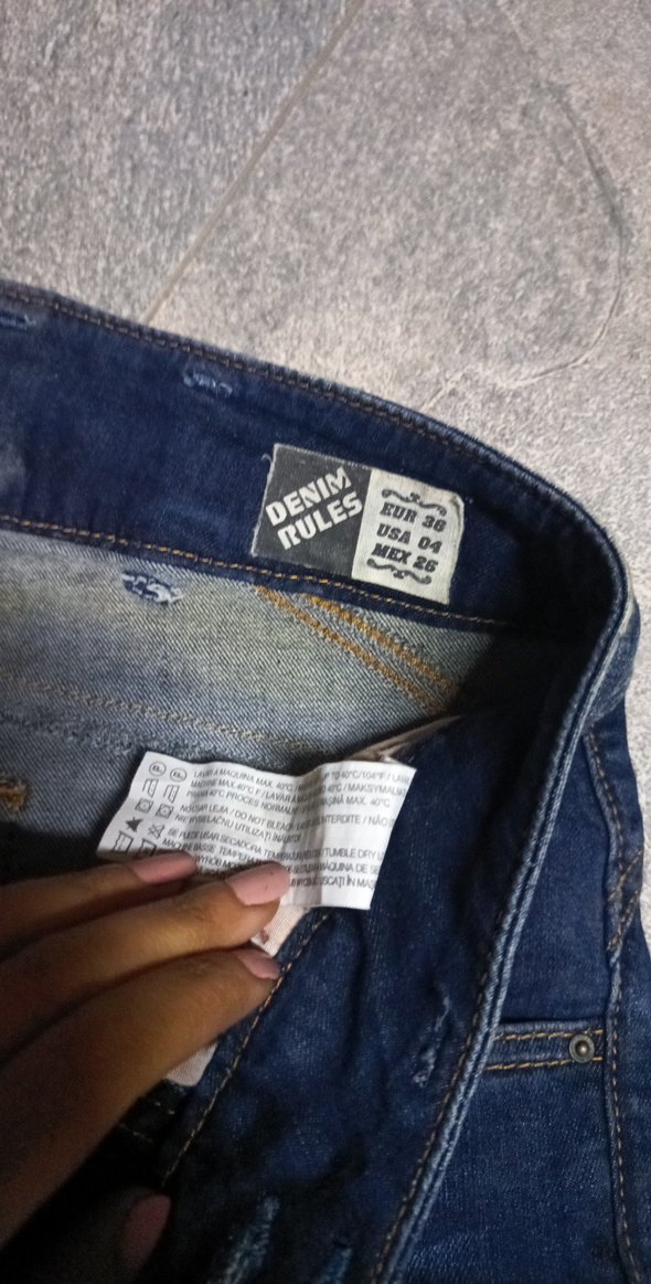 Kadın Mavi Mini Denim Şort - Görsel 2