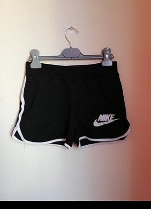 Nike Şort