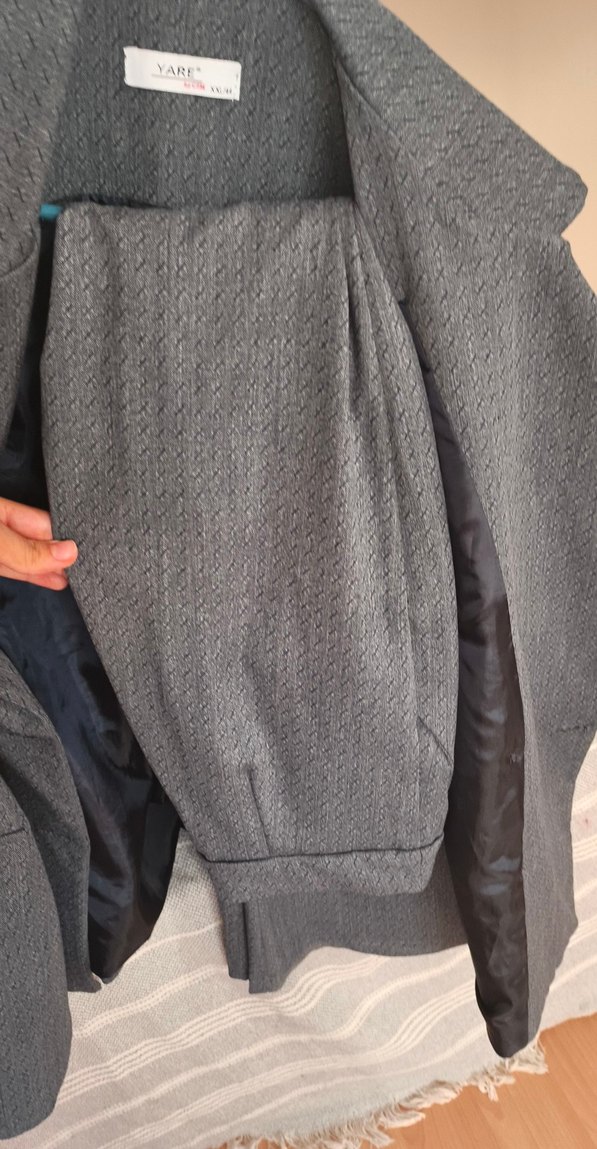 Gri Düğmeli Kadın kolsuz blazer takım - Görsel 4