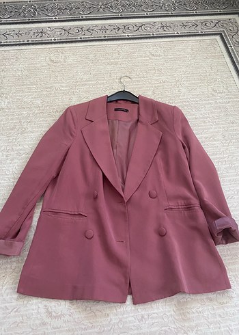Pembe Kadın Düğmeli Midi Ceket