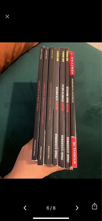  Hellboy set