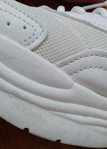 38 Beden beyaz Renk bershka beyaz spor ayakkabı