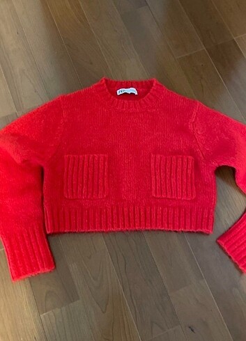 Zara kazak crop
