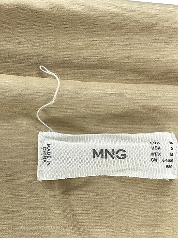 m Beden çeşitli Renk Mango Trenchcoat %70 İndirimli.