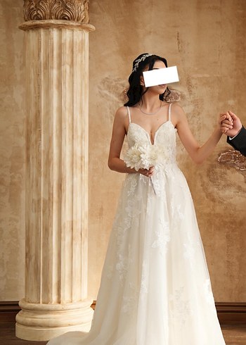 Oleg Cassini s