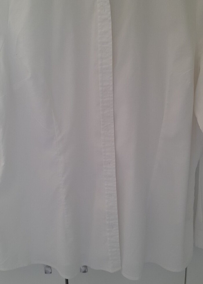 Beyaz gömlek - Görsel 3