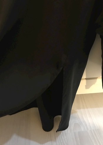 ZARA Siyah V Yakalı Düğmeli Kadın Gömlek - Görsel 7