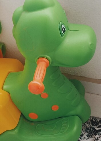  Beden Renk Sallanan dino
