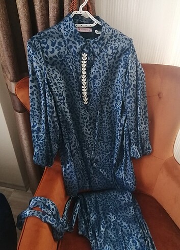 38 Beden Elbise