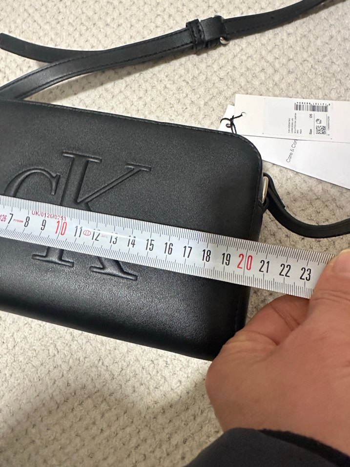 Siyah Deri Kadın Çapraz Çanta - Görsel 3