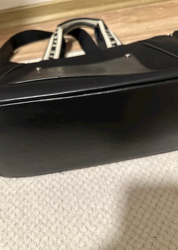 Siyah Deri Kadın Omuz Çantası - Görsel 9