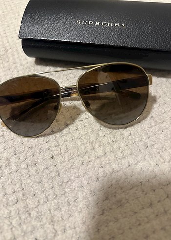 Burberry Kadın Bej Tokalı Gözlük - Görsel 2