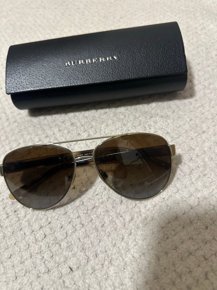 Burberry Kadın Bej Tokalı Gözlük - Görsel 3