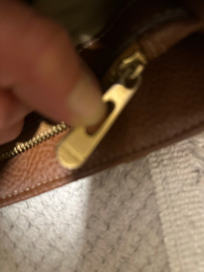 Kahverengi Deri Tokalı Kadın Çantası - Görsel 3