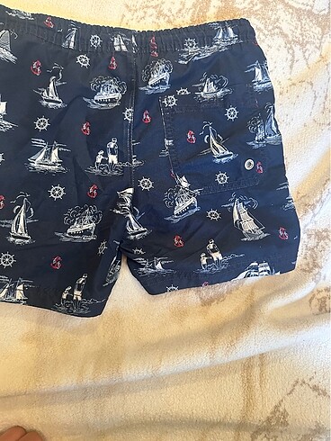 LC Waikiki Çocuk deniz şortu