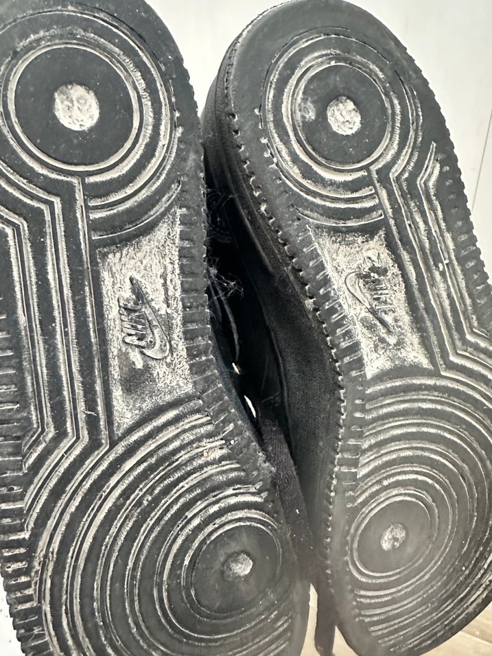 Nike air Force bot orjinaldir  44 numara - Görsel 4