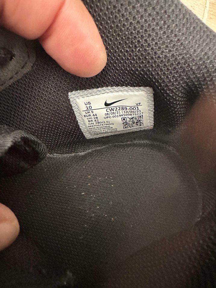 Nike air Force bot orjinaldir  44 numara - Görsel 5