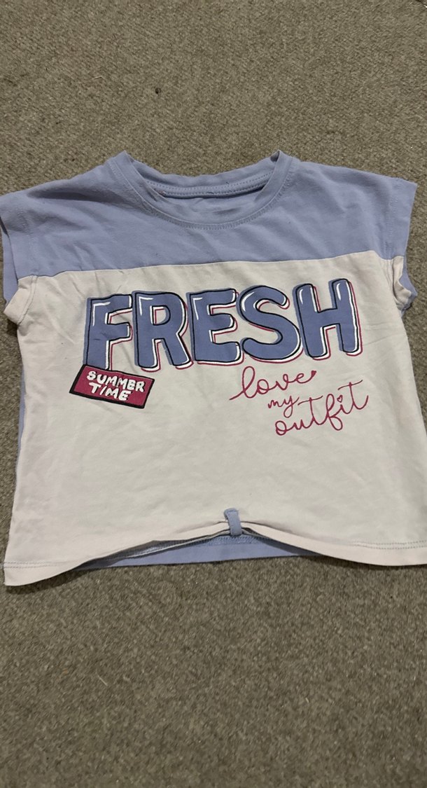 Kız Çocuk Düğmeli Baskılı Tişört - Görsel 2