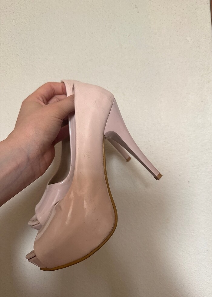 Kadın topuklu ayakkabı - Görsel 4