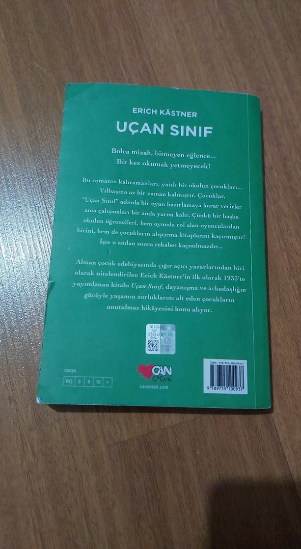 Erich Kästner - Uçan Sınıf Hikaye Kitabı - Görsel 2