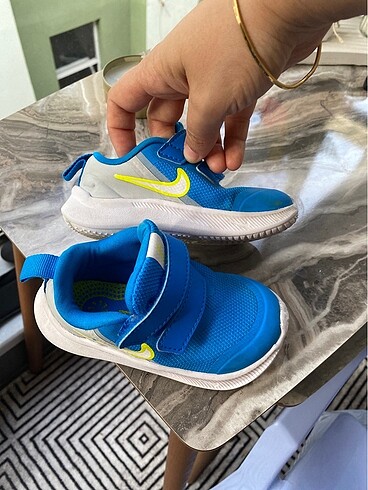 22 Beden Nike Spor Ayakkabısı